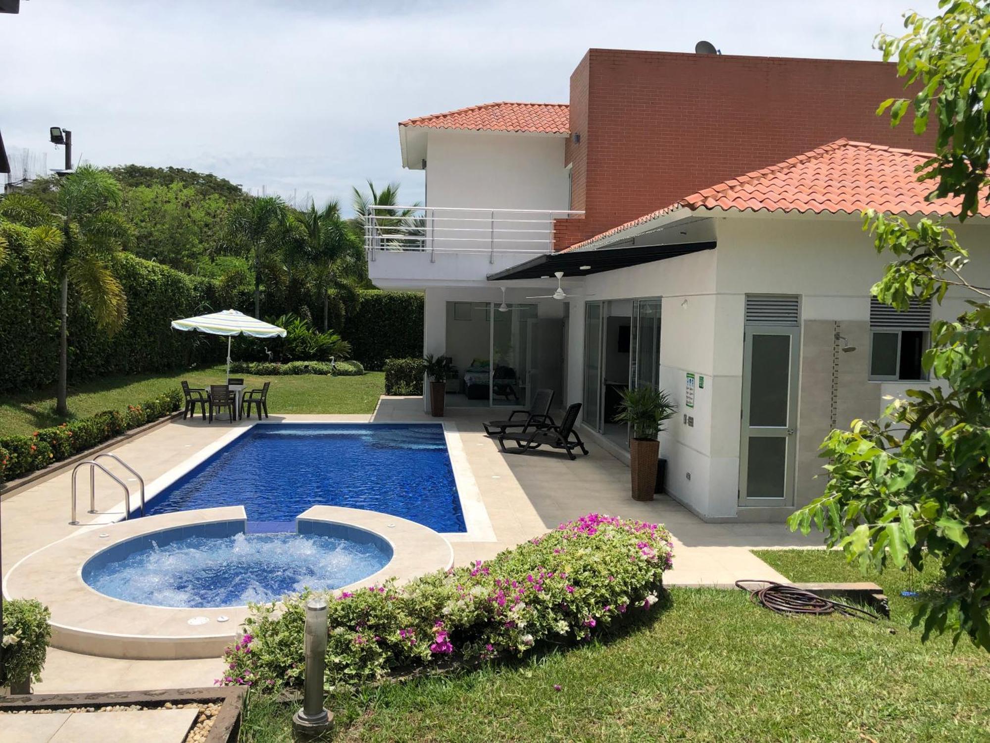 Hermosa Casa De Descanso En Penalisa Villa Ricaurte Buitenkant foto